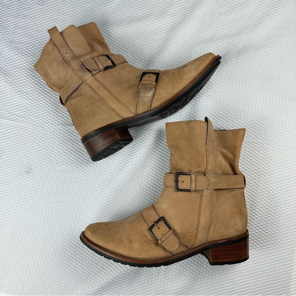 Cole Haan tan suede leather boot